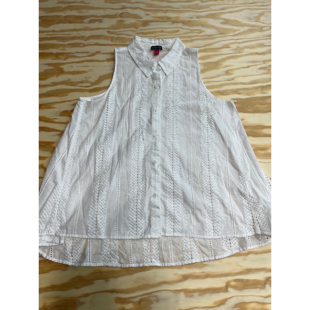 Vince Camuto White Eyelet Lace Sleeveless Button Down Shirt Top Large